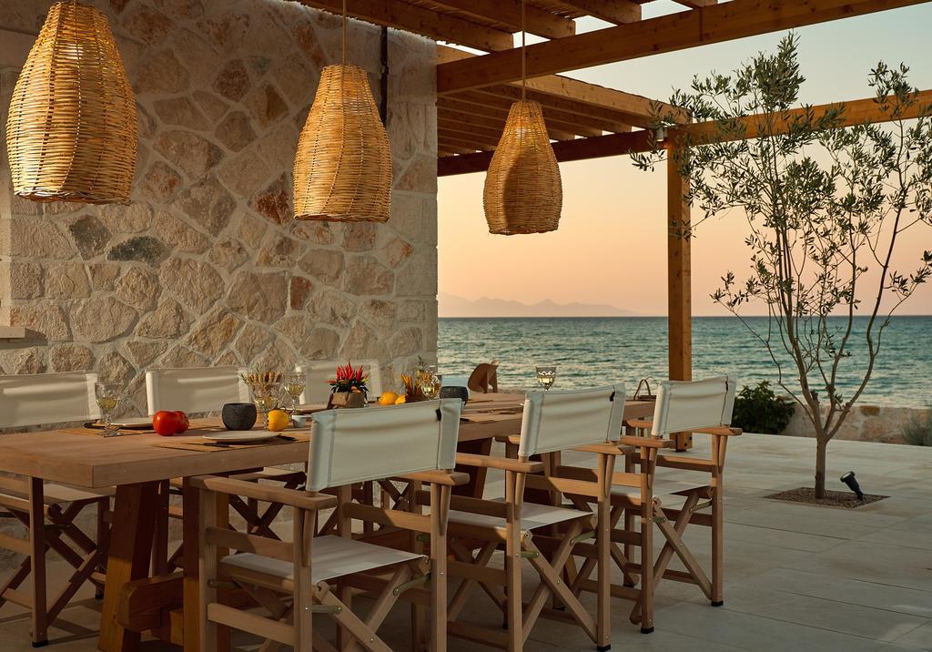 Niova Villa - Seafront, Private Pool And Ionian Sea Views, By Zantewize Аликес Экстерьер фото