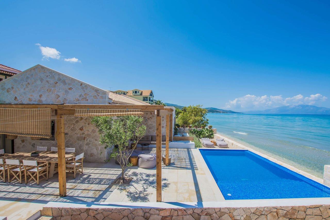 Niova Villa - Seafront, Private Pool And Ionian Sea Views, By Zantewize Аликес Экстерьер фото